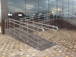 Перила для входной группы с двойным поручнем - fgospostavki.ru - Тюмень